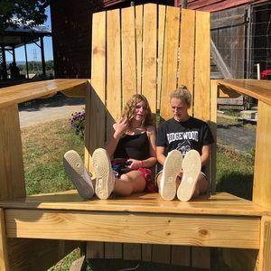 Meet your Posher, Julia